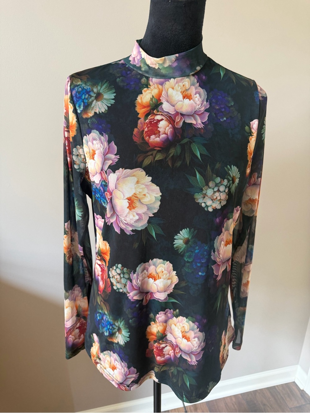 DG2 by Diane Gilman Floral Mock Neck Long-Sleeve Mesh Top Medium
